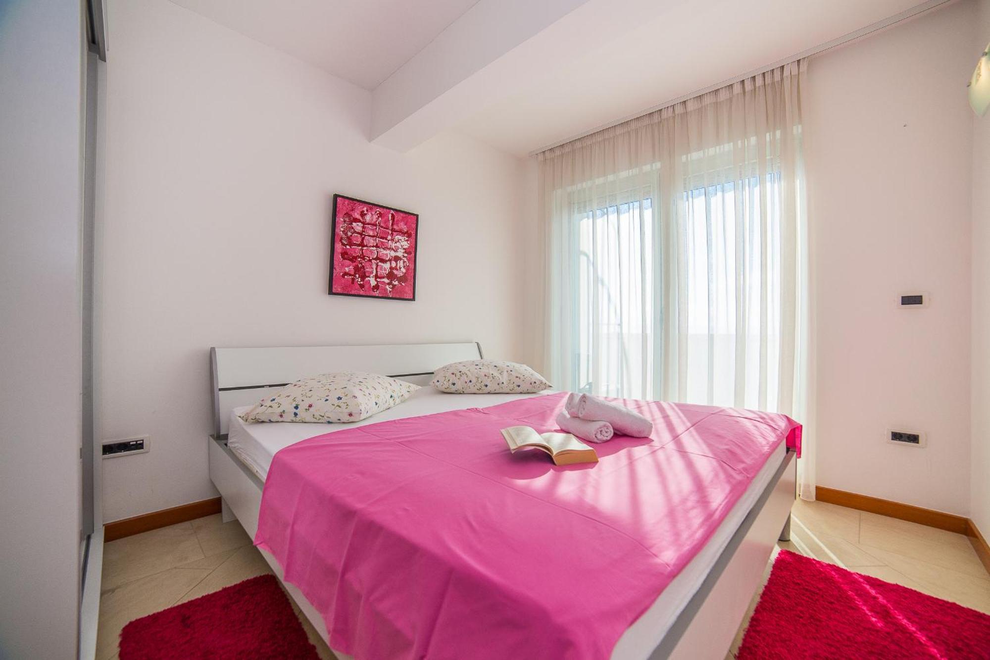 Apartments Milan Макарска Стая снимка