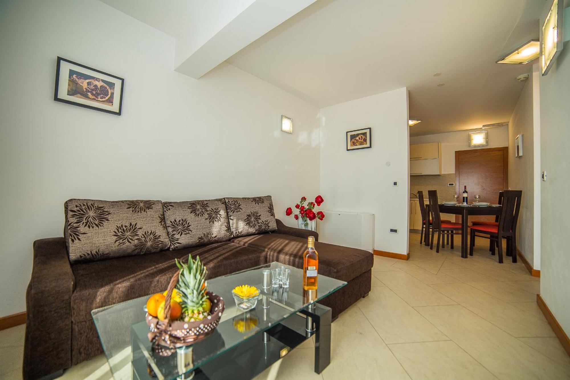 Apartments Milan Макарска Стая снимка