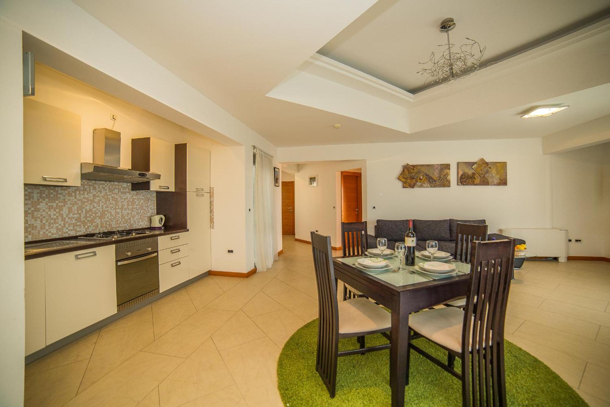 Apartments Milan Макарска Стая снимка