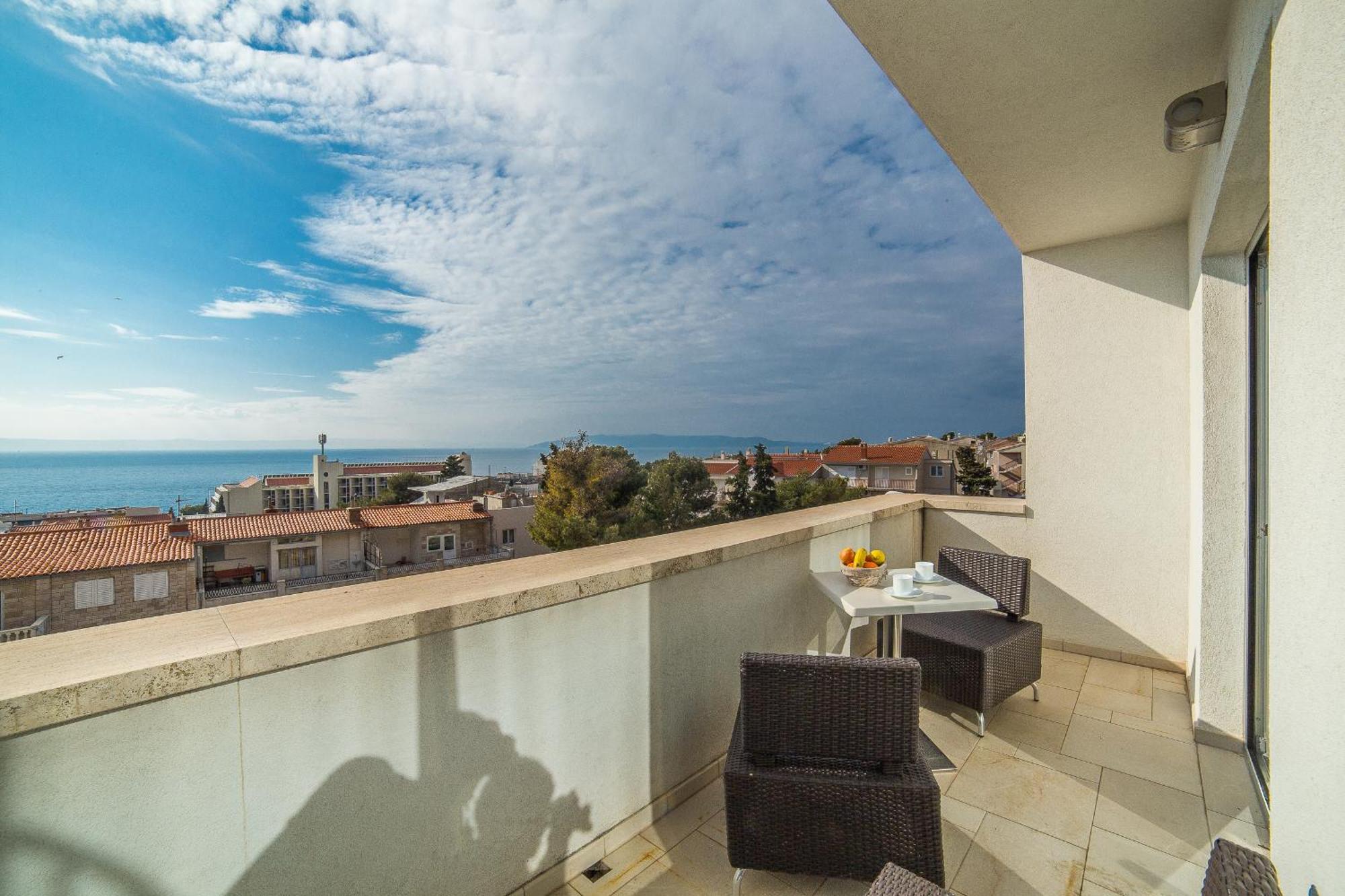 Apartments Milan Макарска Стая снимка
