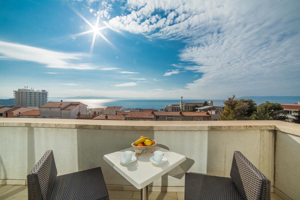 Apartments Milan Макарска Екстериор снимка